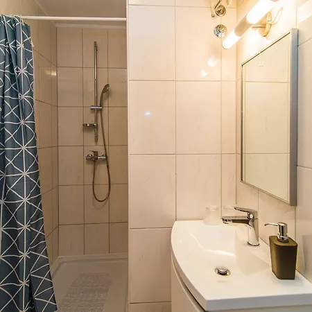 Апартаменти Stela Пореч